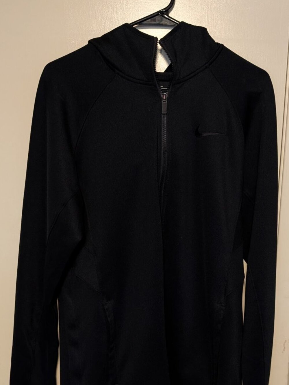 Nike Dri-FIT Men’s Medium Black Full Zip Performance Hoodie Jacket